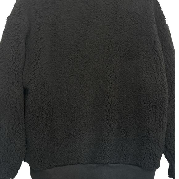 Victoria’s Secret Black Sherpa Zip Jacket- Size M – Cozy Winter Essential - Picture 4 of 5